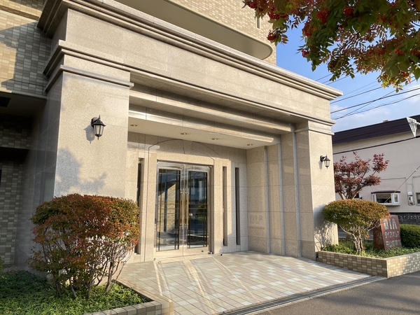 【ダイアパレス円山領事館】エントランス