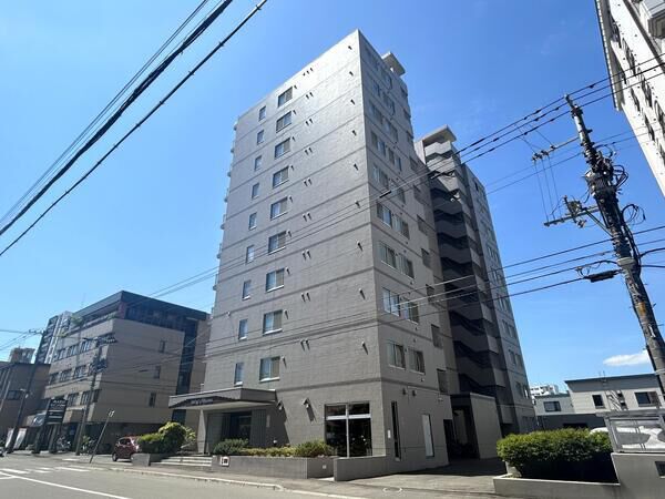 【ヴィンテージ山鼻】外観