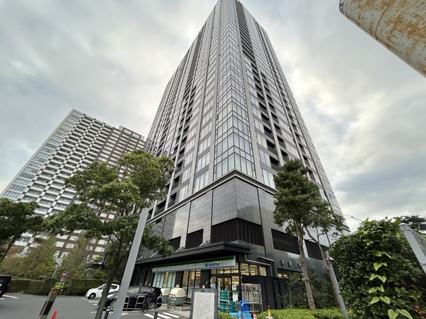 【シティタワー有明】臨海副都心「有明」の本来の風景を象徴するランドマーク。 【シティタワー有明】臨海副都心「有明」の本来の風景を象徴するランドマーク。