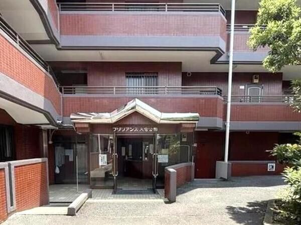【光建ハイムブリリアンス大宮公園】エントランス