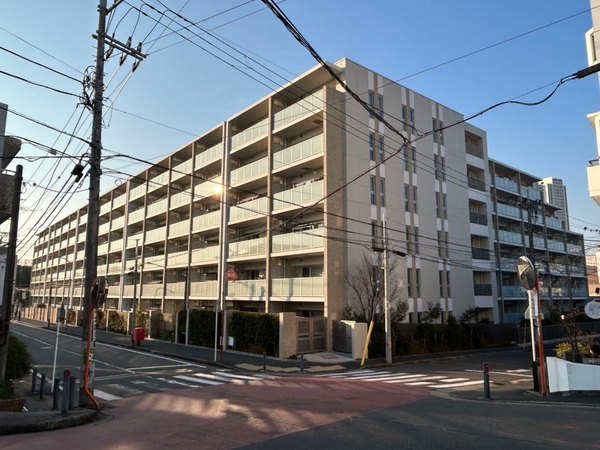 【ブランズシティ横濱上大岡】外観