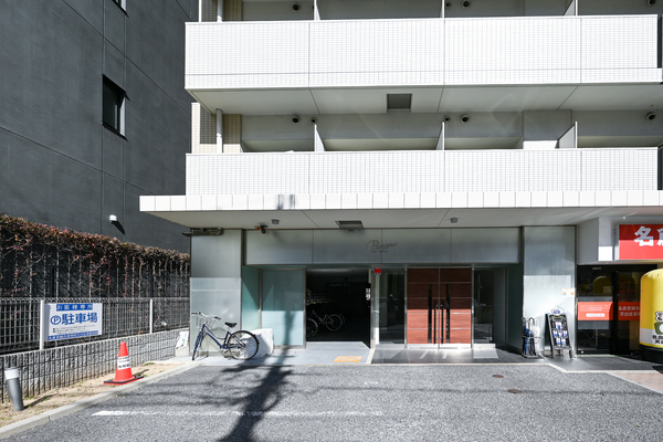 【パルティール原駅前】エントランス