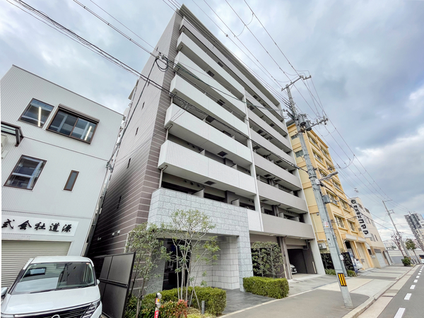 【レジュールアッシュ福島FINO】外観