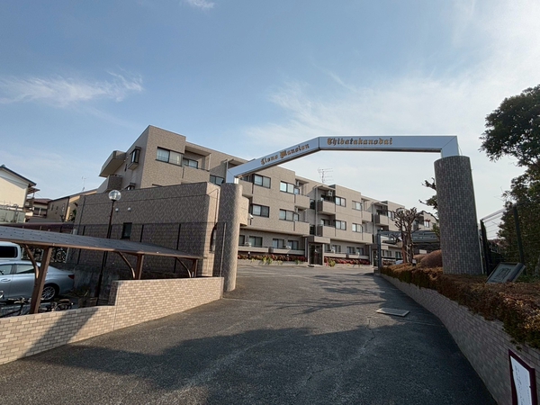 【ライオンズマンション千葉鷹の台】外観