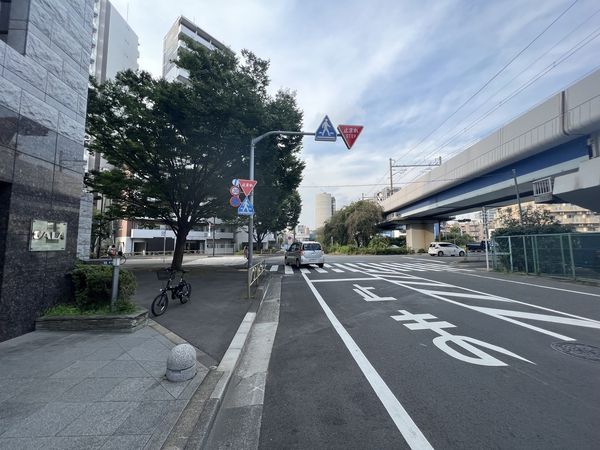【グランドガーラ大森】前面道路
