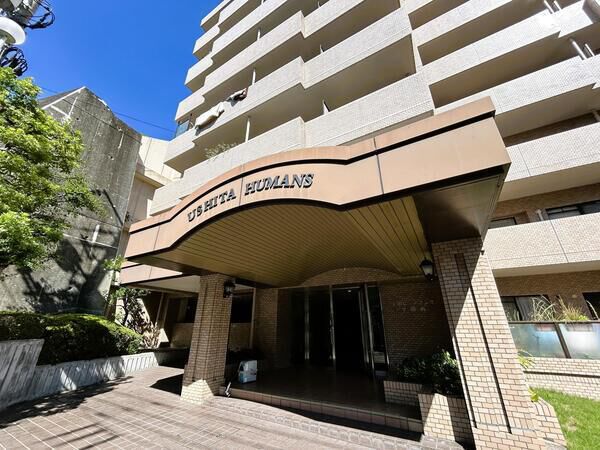 【牛田ヒューマンズ学園前】＜エントランス＞