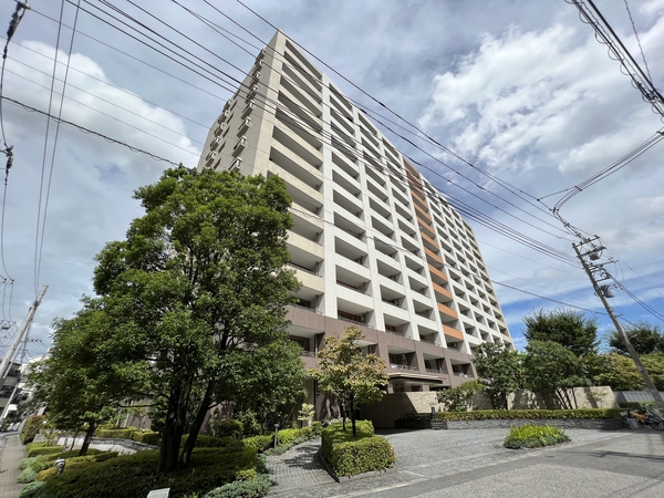 【コスモアクアージュ東京イースト】外観