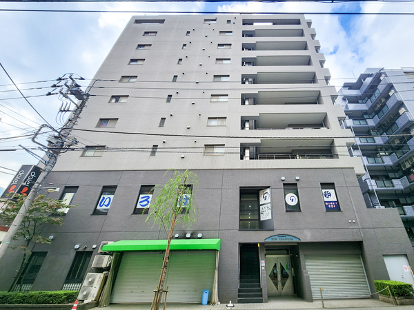 【サングランパ】外観