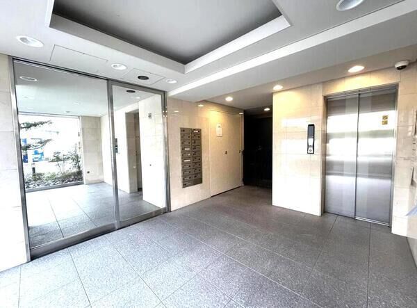 【ヒルズ本山穂波町】エントランス１