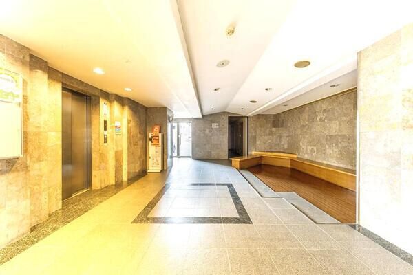 【スタシオン海の中道】エントランス1