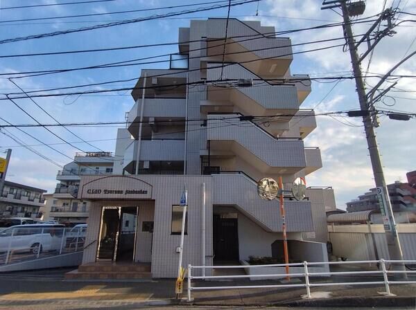【クリオ鶴間参番館】外観
