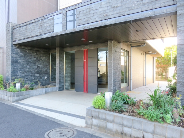 【パテラスクエア田無】エントランス