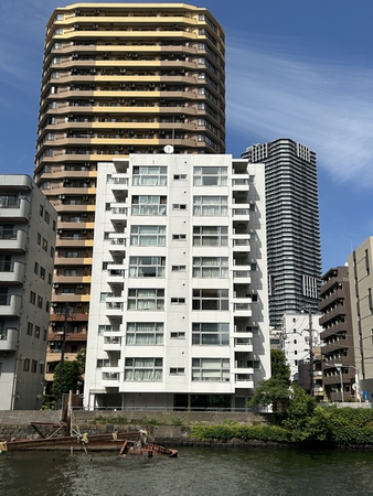 【チェレスティーノ】外観