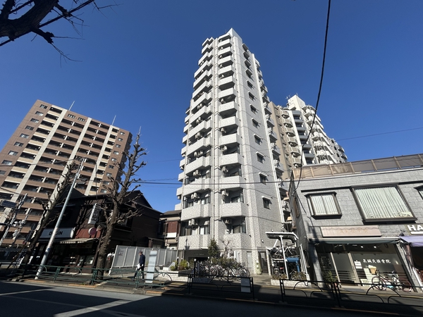 【ライオンズプラザ白山】外観