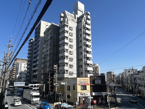 【ライオンズプラザ白山】外観