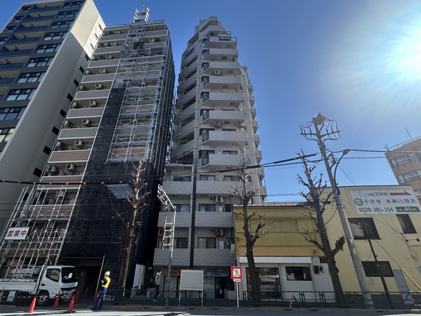 【ライオンズプラザ白山】外観