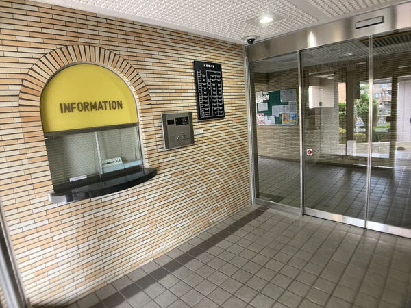 【エクレール天白植田】エントランス