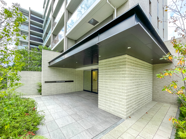 【MJR新川崎】エントランス 【MJR新川崎】エントランス