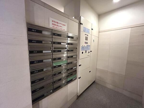 【D’グランセ大宮桜木町】ポスト・宅配ボックス 【D’グランセ大宮桜木町】ポスト・宅配ボックス