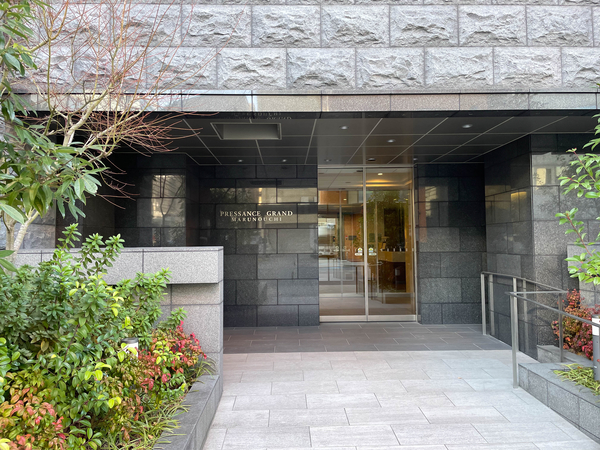 【プレサンスグラン丸の内】エントランス