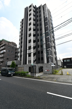 【プレサンスグラン川名】外観