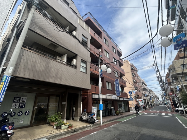 【10thアニヴァーサルパレス保土ヶ谷】外観