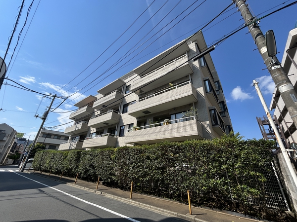 【エステージ上野毛】外観写真