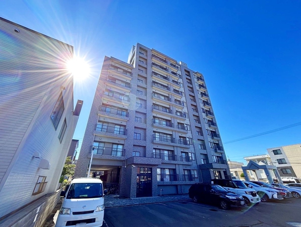 【プレステージ南郷7】外観