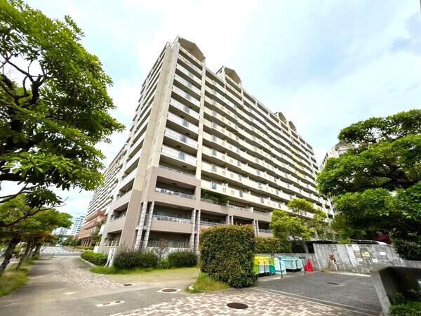 【RICイーストコート7番街】1番館　外観