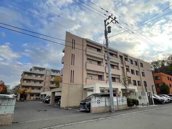 じょうてつドエルアイム伏見神社