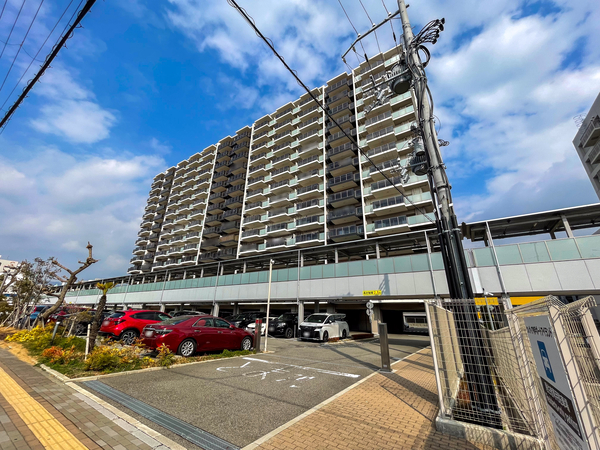 【クレヴィア神戸ポートアイランド】外観