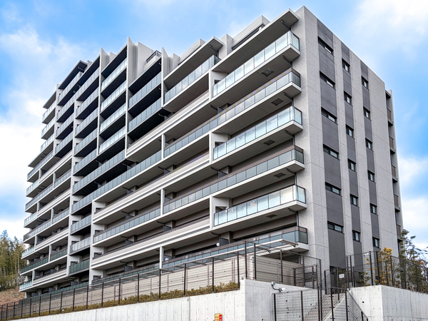 【レーベン桃山台THE COURT】外観 【レーベン桃山台THE COURT】外観