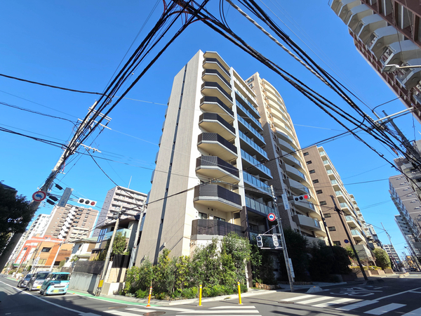 【ルピアシェリール浦和岸町Ciano】外観