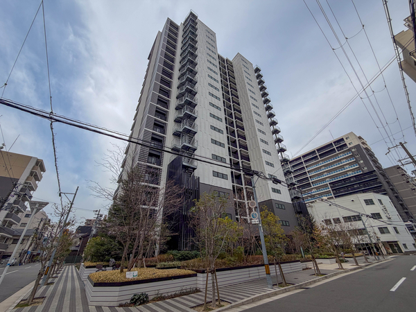 【パークナード新梅田アーバンパレス】外観