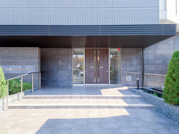 【アルファステイツ熊谷銀座】エントランス