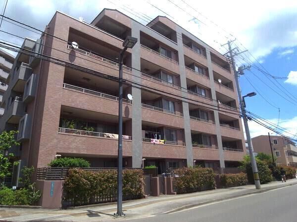 【泉・高柳パークスクエア】外観