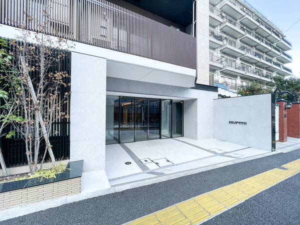 【オープンレジデンシア本郷弥生】エントランス 【オープンレジデンシア本郷弥生】エントランス