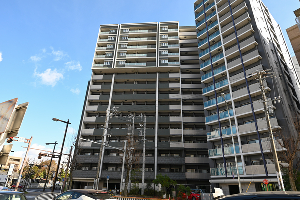 【プレサンスジェネ葵】外観