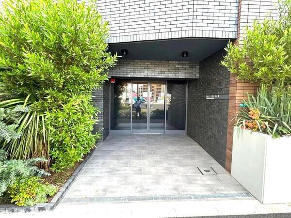 【ベルジェンド瑞江ラリュールルフレ】エントランス1 【ベルジェンド瑞江ラリュールルフレ】エントランス1