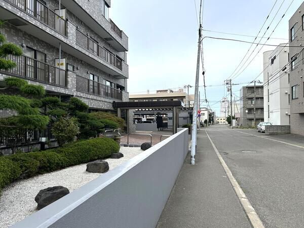 ロジェセラ南郷