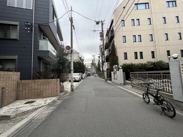 【ファミールグラン山王】前面道路