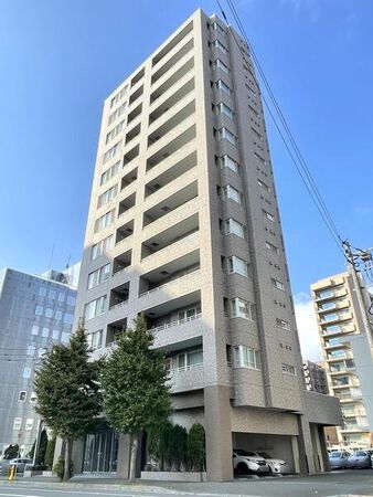 【アールヴェール大通公園】外観