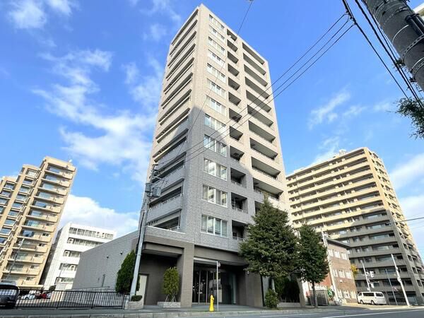 【アールヴェール大通公園】外観