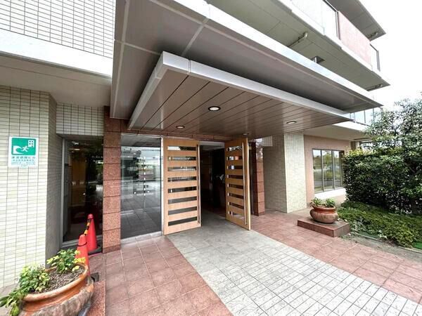 【リーデンススクエア八田】エントランス 【リーデンススクエア八田】エントランス