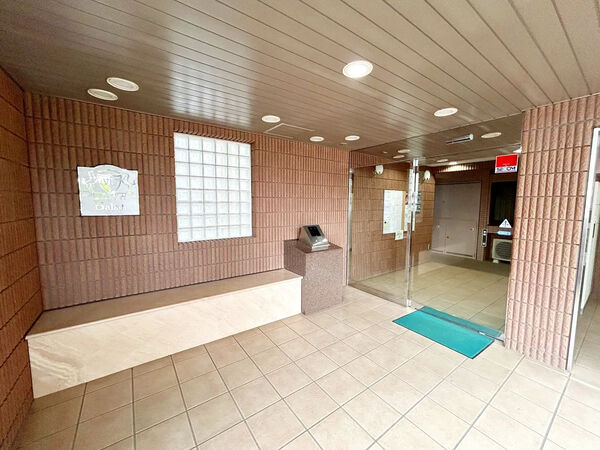 【ビクトリアヒルズ横濱サウス】B棟　エントランス
