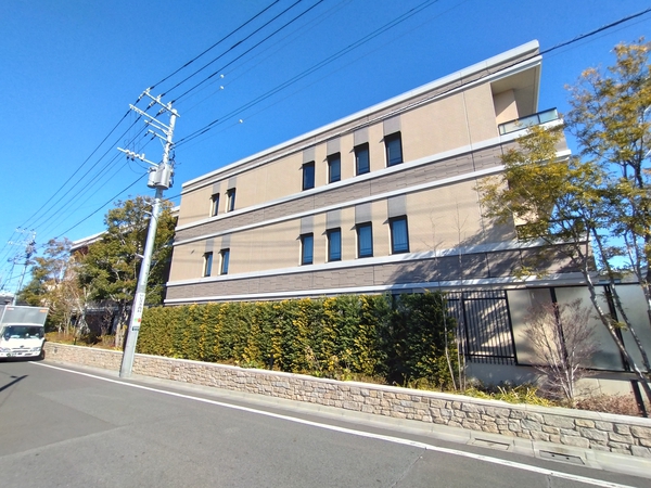 【ザ・パークハウス石神井公園テラス】外観
