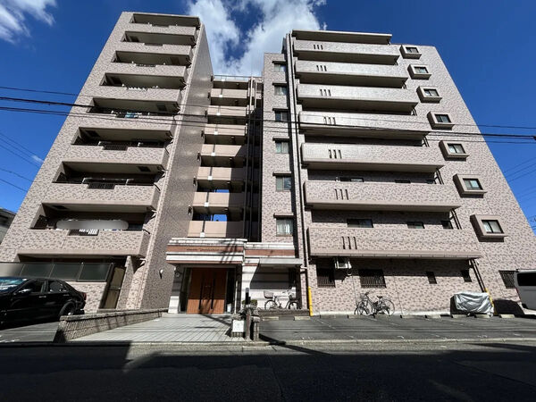 【宝マンション金山ウエスト】外観 【宝マンション金山ウエスト】外観