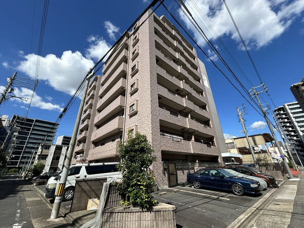 【宝マンション金山ウエスト】外観 【宝マンション金山ウエスト】外観