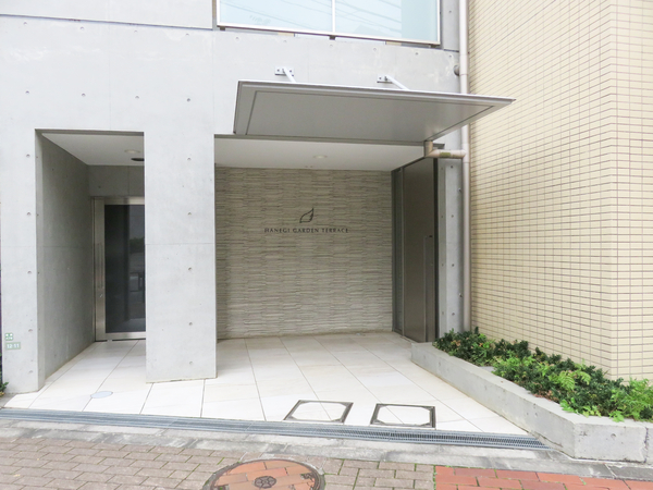 【羽根木ガーデンテラス】エントランス