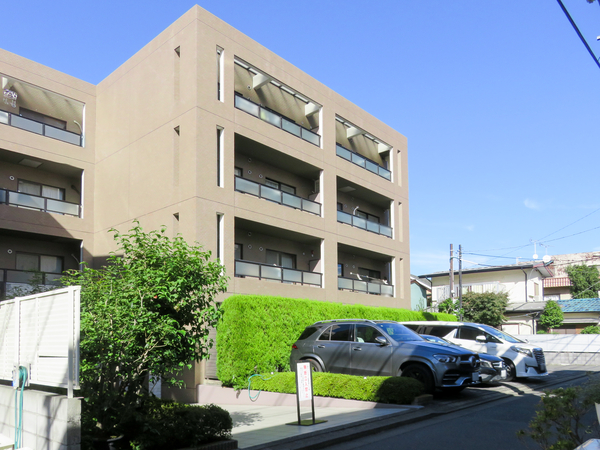 【シーズリカルド幡ヶ谷】外観